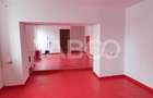 Spatiu comercial de vanzare renovat zona Orasul de Jos Sibiu  - 2