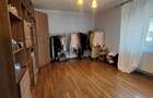 Apartament cu pod amenajat, complet mobilat, pe Strada Florilor - 5