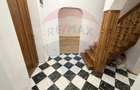 Apartament 4 camere, pe 2 niveluri si curte comuna în Centru - 36