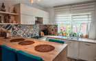 Vila 14+ camere 970mp, teren 1045mp, pt ninim 2 familii, mobilata/utilata, 2 gar - 22