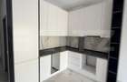 Apartament de vânzare – Cartier Izvor,  3 CAMERE 136500 EUR - 2