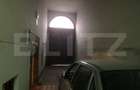 De vanzare casa , 250 mp, doua fronturi  , zona Centrala - 14