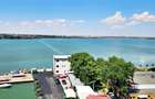 Apartament 2 camere - Mamaia, zona Cazino, vedere superba catre lac! Comision 0% - 2