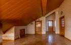 Vila spațioasă + teren 1500 mp, Bascov- Județ Arges - 15