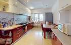 Apartament in zona centrala, la cheie, mobilat, utilat, et intermediar - 13