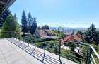 Apartament la vila, cu panorama deosebita - 1