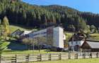 Vila / Pensiune / Camin / Azil seniori, zona superba Moeciu, parcare - 3