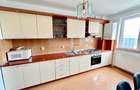 Apartament cu 2 camere, semidecomandat, 64 mp, parcare, zona Piata Engels. - 10