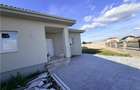 Comision 0 - Duplex pe plan - living mare - 2 bai - 2