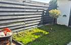 Casa 5 camere, 3 bai, 3 locuri de parcare, teren 302 mp, Tunari, vedere la lac - 2