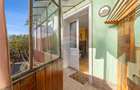 Apartament 2 camere, loc de parcare, teren propriu,strada Constituției - 14