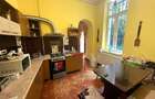 Apartament in vila, 4 camere, intrare separata, curte proprie, vizavi de Parcul  - 9