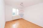 Apartament de vanzare 3 camere, 65mp, zona Crangasi, sector 6 - 14