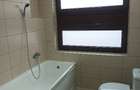Vând apartament cu parcare  - 2