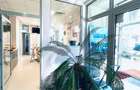 VANZARE SPATIU COMERCIAL Traian Mosilor Stradal Parcare proprie 0 Comision - 9
