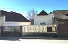 Casa Vanzare Centru Ultracentral 110 mp cu 581 Mp Teren Utilitati Asfalt - 3