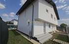 Duplex cu perete dublu- 4 camere - 2 bai - apa curenta  - pod - 12