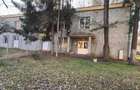 Cladire birouri / spatiu comercial - 584 mp  - Comision ZERO - 20