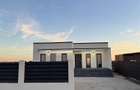 CASĂ modernă de vânzare – la doar 5 minute de craiova!