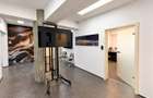 Spatiu comercial / birouri  - 230 mp |  Parcare privata