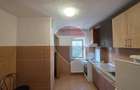 Apartament 4 camere decomandat etaj 2 centrala în zona Confectii