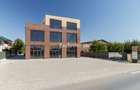 Spatiu comercial de la 14 euro de inchiriat Amber Forest Plaza