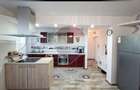 APARTAMENT - 3 camere, central, etaj 2  - DE VANZARE - 2