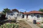 casa veche ce asteapta amenajarea ta, Ploiesti, central - 1