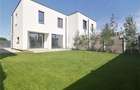 DUPLEX IN ZONA CENTRALA - ASFALT - GATA DE MUTAT