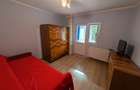 Vând apartament cu 3 camere, complet decomandat, suprafață utilă 66 mp, Etaj 2/4 - 4
