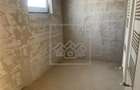 Duplex de vanzare in Selimbar, 3 dormitoare, curte si parcare