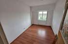 Apartament 4 camere zona Poarta 6