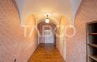 Apartament de vanzare 2 camere 81mpu + pivnita 22mp Centrul Istoric - 5