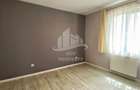 Apartament 4 camere decomandat , 2 bai, 2 balcoane,  90mpu , Parcare - 5