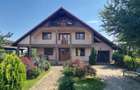 Casă rezidențială cu mansardă și garaj, teren 5000mp, Cateasca, Arges - 1