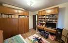 Triplex, 4 camere, 230mp utili, 335mp teren, mobilat  -Dumbravita - 9