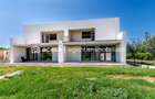 Vila finisata in subcetate, proprietate premium Comision 0% - 1