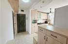 Inchiriez apartament cu 3 camere situat ultracentral complet mobilat - 3