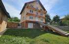 Casă / Vilă cu 12 camere-Sfântu Ilie Vechi, Suceava - 8