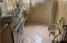 Apartament 2 camere ,  zona cartier Sud , decomandat , liber - 4