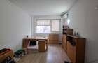 Apartament 3 camere, renovat, poziție retrasă (nu la bulevard) – Metrou 500 m - 56