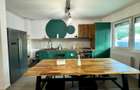 3 camere Semidecomandat | 2 bai | Parcare | Mobilat Utilat | Terasa