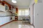 1/2 Duplex  S+D+P+2E, 455 mp in zona centrala a mun. Bacau - 34