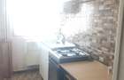 Apartament doua camere, nedecomandat, etaj trei, CT, termopan, balcon, geam baie - 16