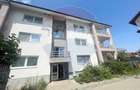 Apartament de vanzare si Parcare în curte privată - Șelimbăr - 9