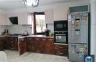Vila cu 4 camere de vanzare in Strejnicu, 261.3 mp #14109 - 9
