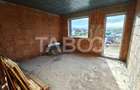 Casa intabulata 5 camere 3 bai - pivnita - terasa - COMISION 0 - 6