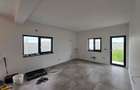 1/2 Duplex pe parter,predare la cheie  , 3 dormitoare, 2 bai, Zona Metro 2, - 3