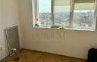 COMPLEXUL STUDENTESC - BLOC IZOLAT - LIFT - 3 CAMERE - CLIMA - BOXA CF - 5