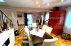 Casa 4 camere, 200 mp util, 1300 mp teren in proprietate, Sculeni